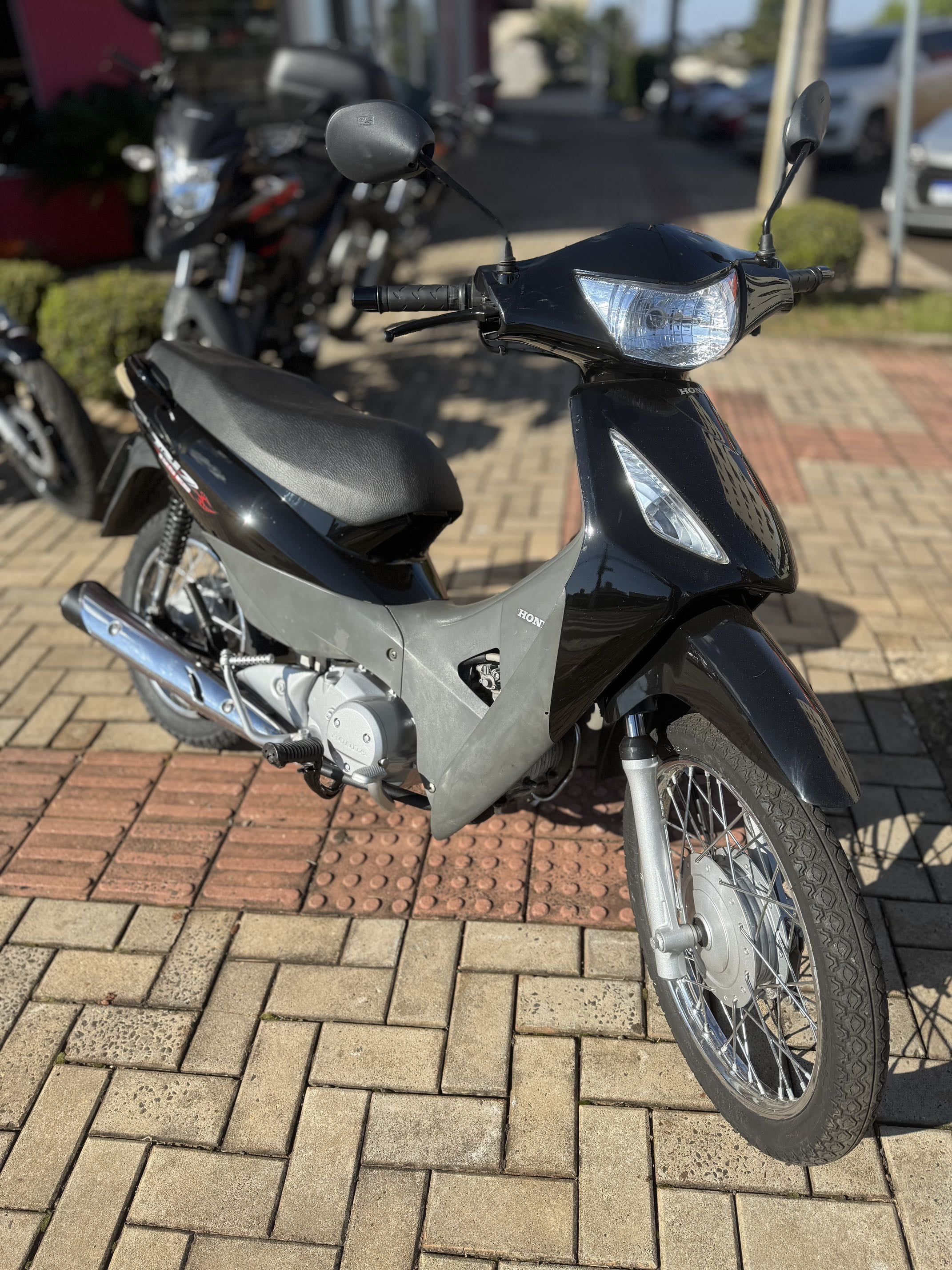 BIZ 125 ES 2007 PRETAA