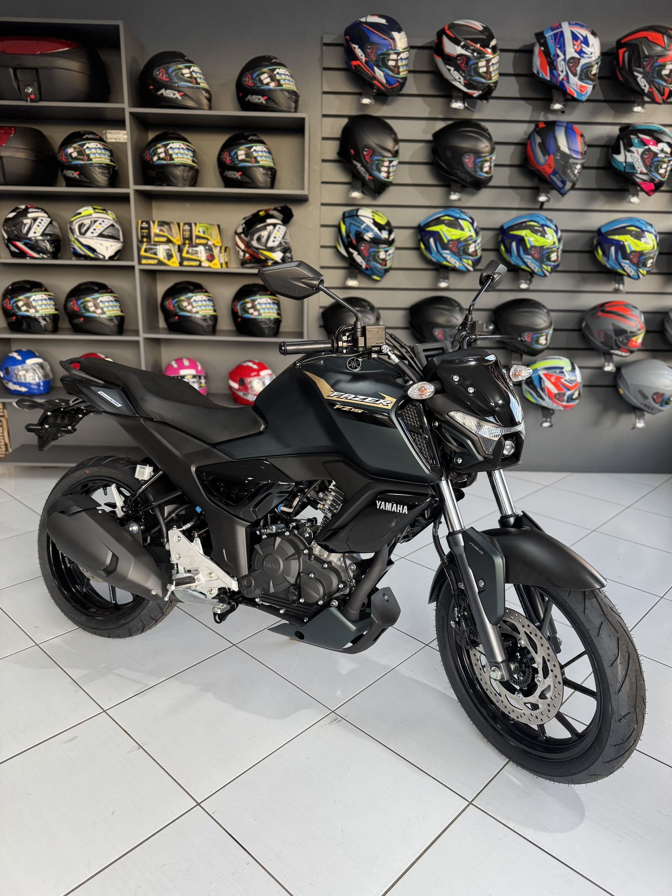 FZ15 FAZER CONNECTED FLEX 2025 0KM VERDE FOSCA
