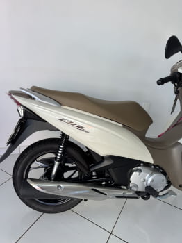 BIZ 125 EX 2023 BRANCA