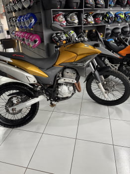 BIZ 125 EX 2018 BRANCA